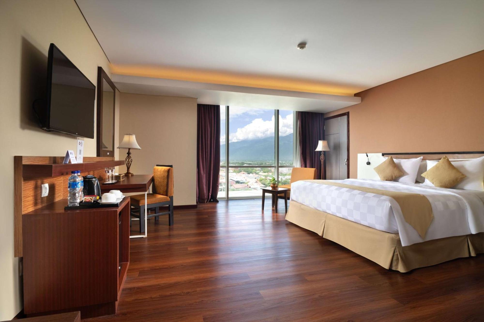 Best Western Plus Coco Палу Екстериор снимка