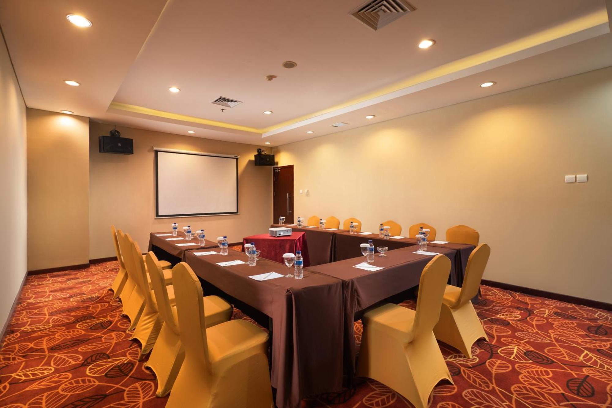 Best Western Plus Coco Палу Екстериор снимка